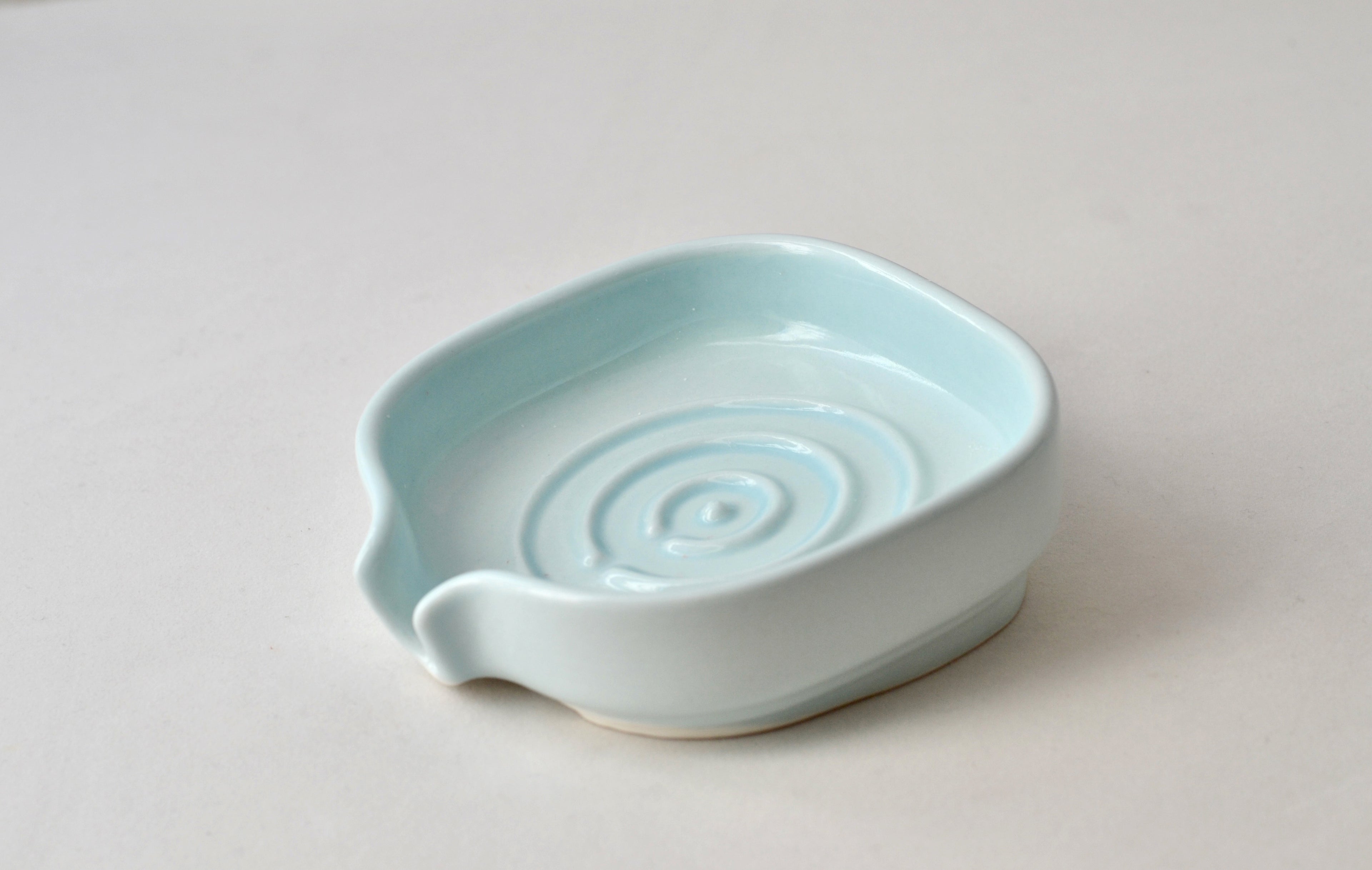 Self-Draining Soap Dish